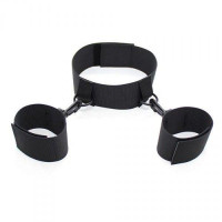 Toyz4Lovers Wiązania-Costrittivo Easy Cuffs Collar Arms Restraint black